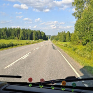 Ensimmäiset asuntoautoilu kokemukset tien päällä kohti auringon laskua
